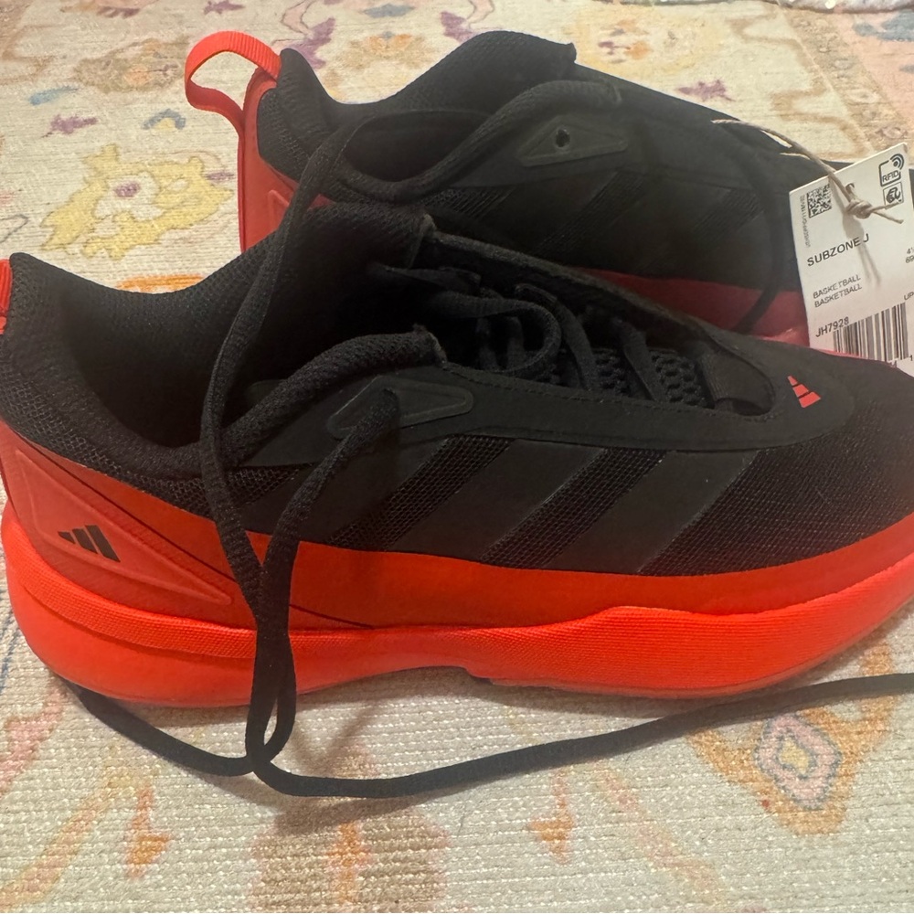 Adidas Subzone Basketball Shoe Youth - Picture 4 of 10